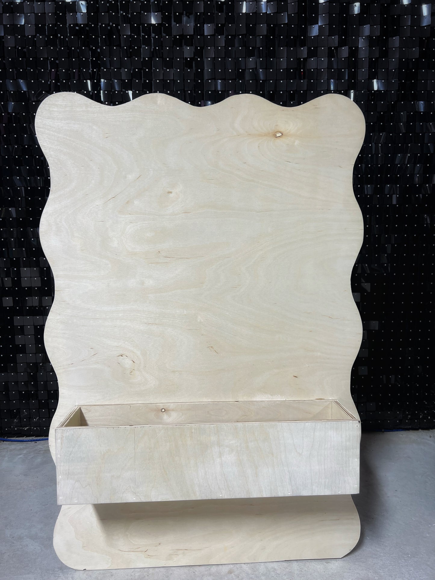 Welcome Signs / Flower welcome sign / Flower box welcome sign