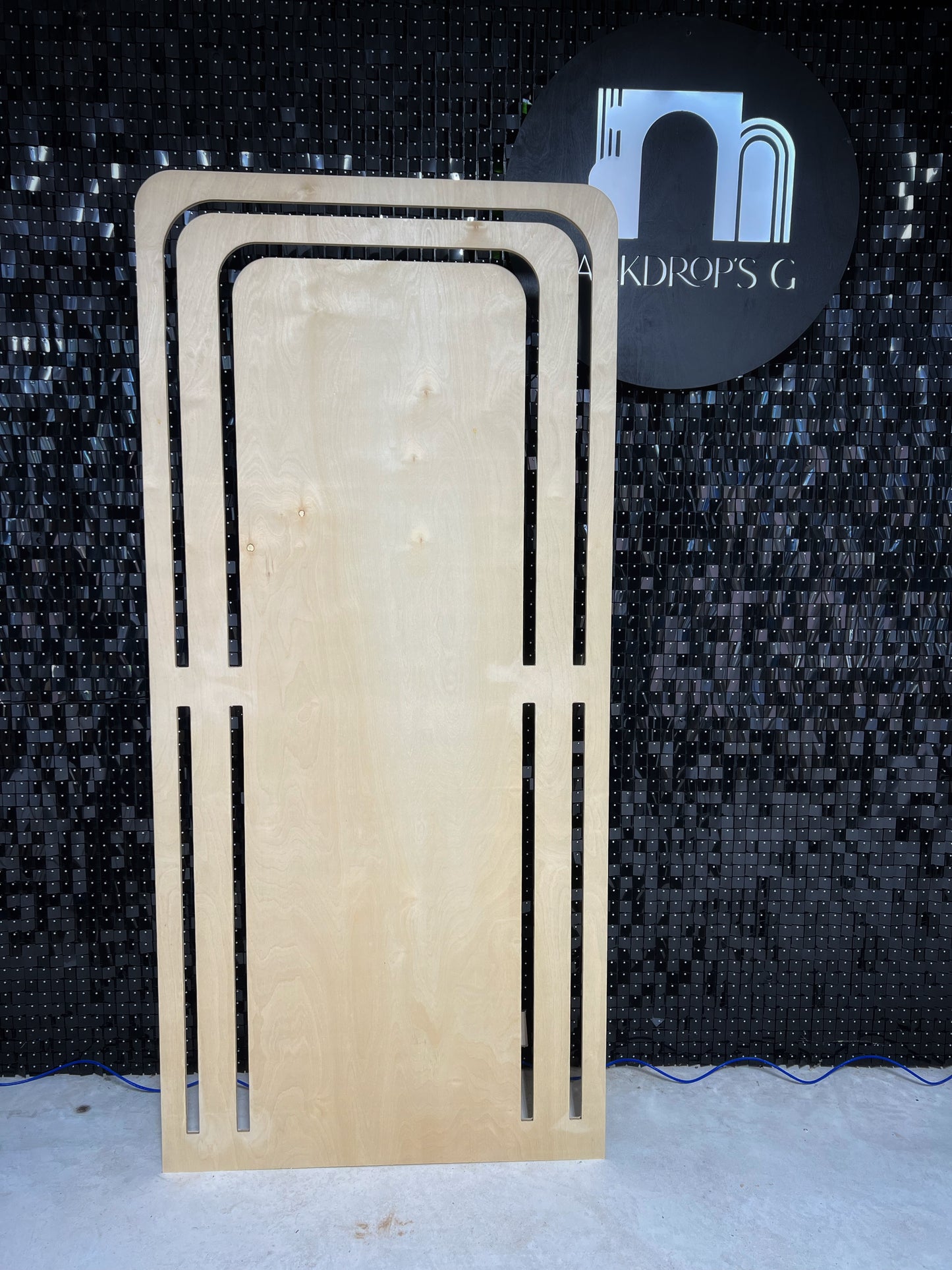 Click Pin Shape Backdrop