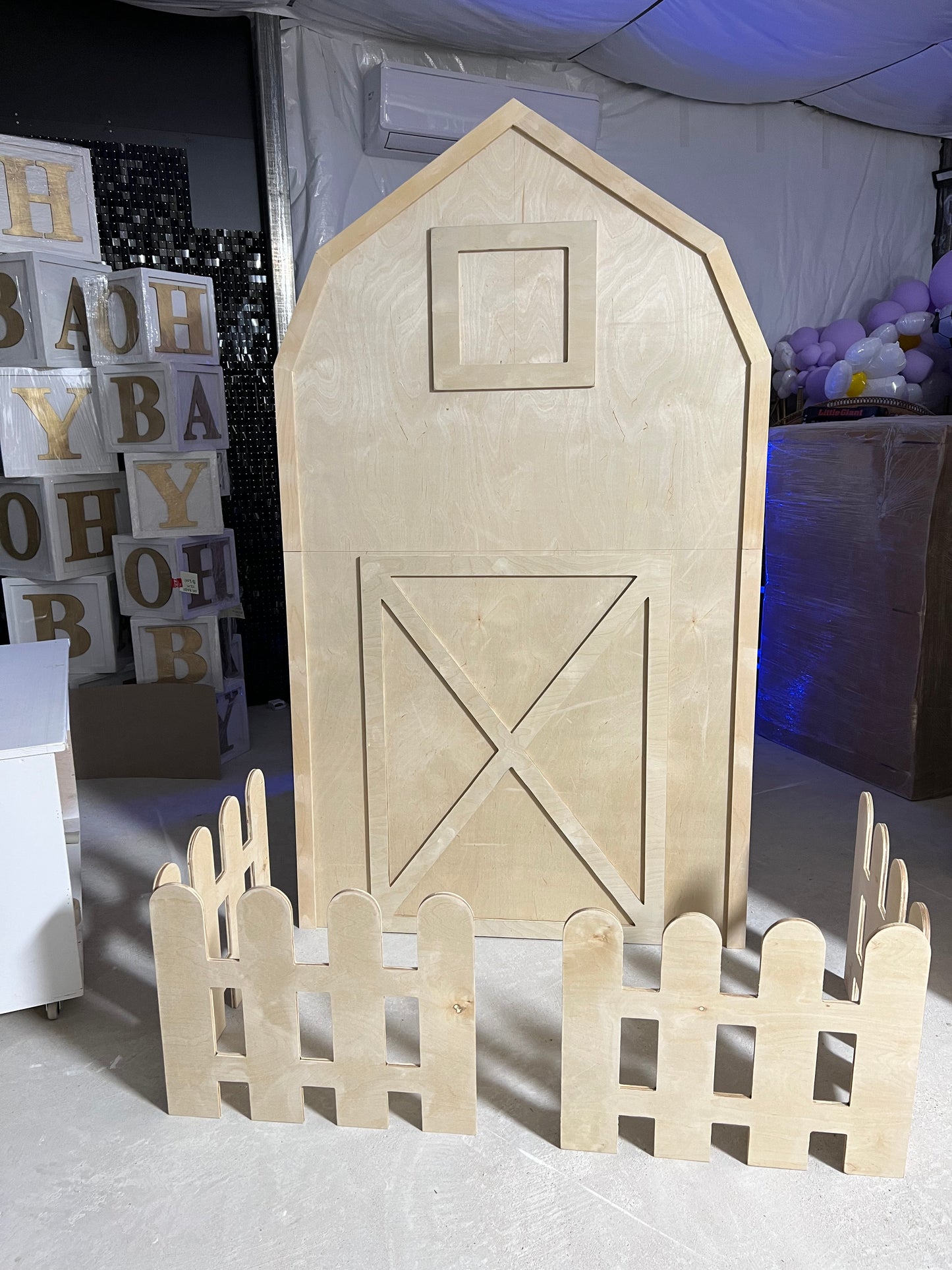 Farm Backdrop / Barn Backdrop