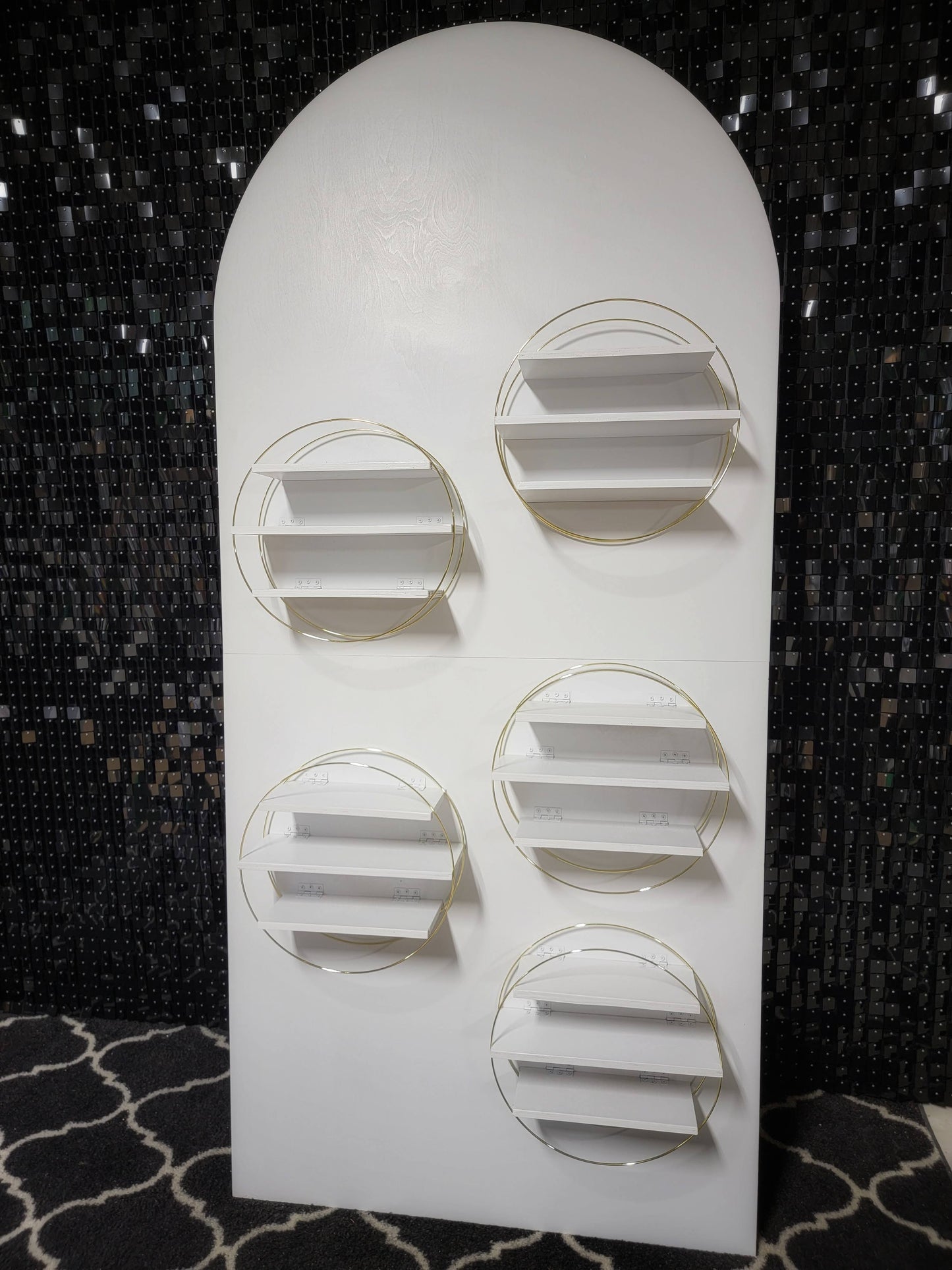 PORTABLE Treat Wall