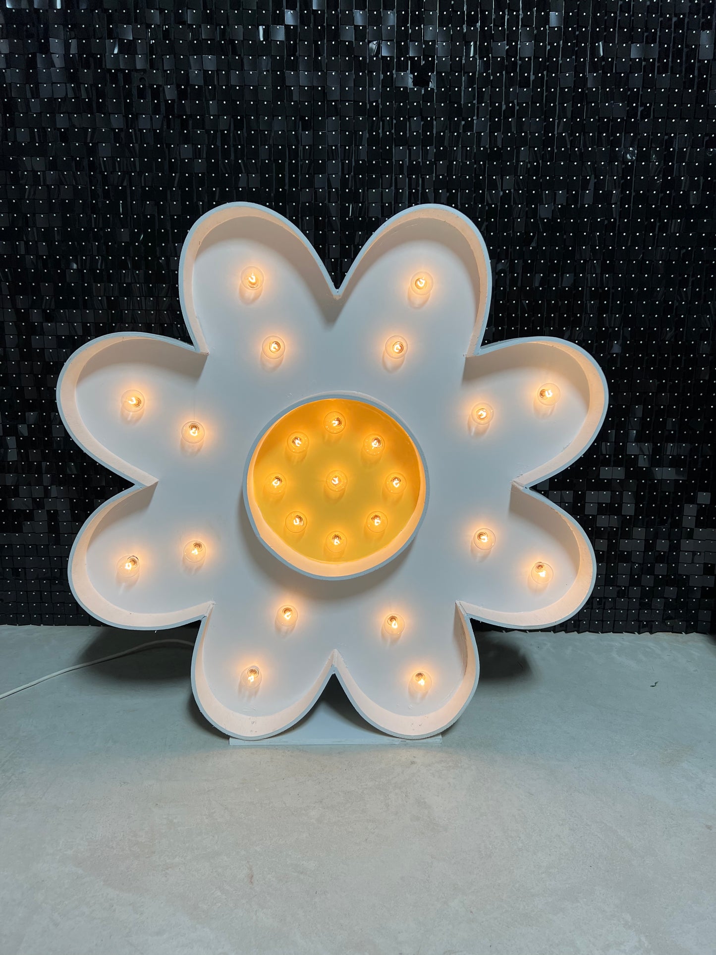 Daisy Flower Marquee